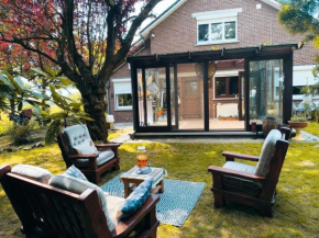 Charming house in Hoegaarden with BBQ and garden